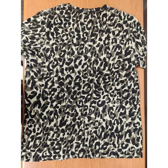 💕PINK LARGE Green Leopard Print Short Sleeve - Picture 4 of 5